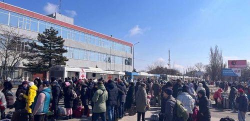 A sharp escalation of the conflict in Donbas occurred, particularly near Avdiivka, resulting in a humanitarian crisis.