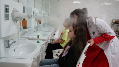 Допомога дітям