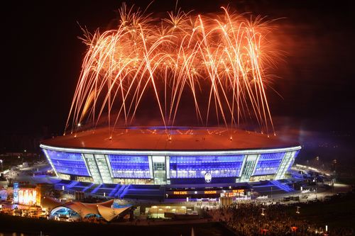 The Donbas Arena was opened on 29 August 2009, timed to coincide with Miners’ Day and the City Day of Donetsk, with a concert featuring stars, the main one being the American singer Beyoncé.