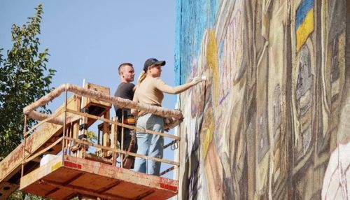 Street art and festivals developed further. In Kyiv, Lviv, and Kharkiv, the activity of the street art movement intensified, with new murals appearing.